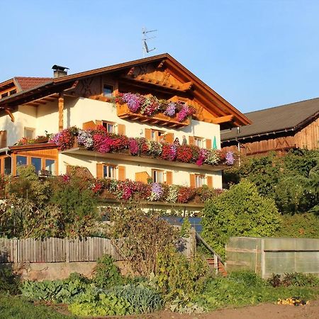 Kastnerhof Vila Meltina Exterior foto