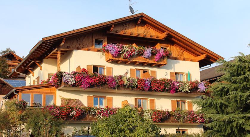 Kastnerhof Vila Meltina Exterior foto